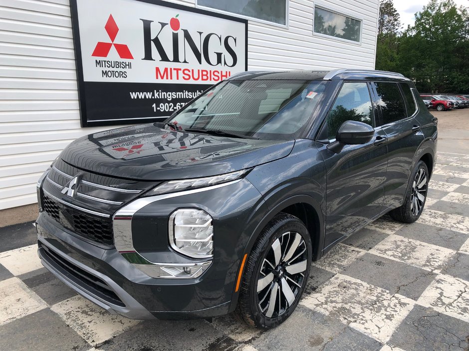 2025 Mitsubishi Outlander GT S-AWC TWO TONE ROOF in Kentville, Nova Scotia