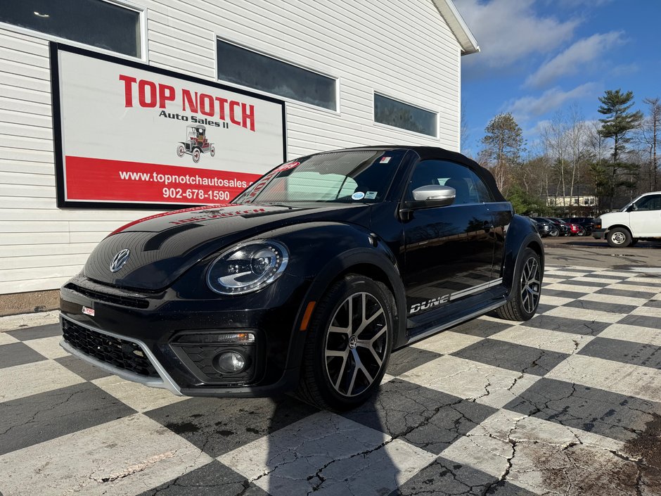 2019 Volkswagen BEETLE Dune, convertible, 2-door, keyless entry in COLDBROOK, Nova Scotia - 1 - w320h240px
