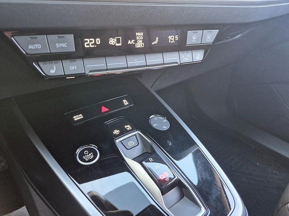 2024 Audi Q4 e-tron KOMFORT QUATTRO-14