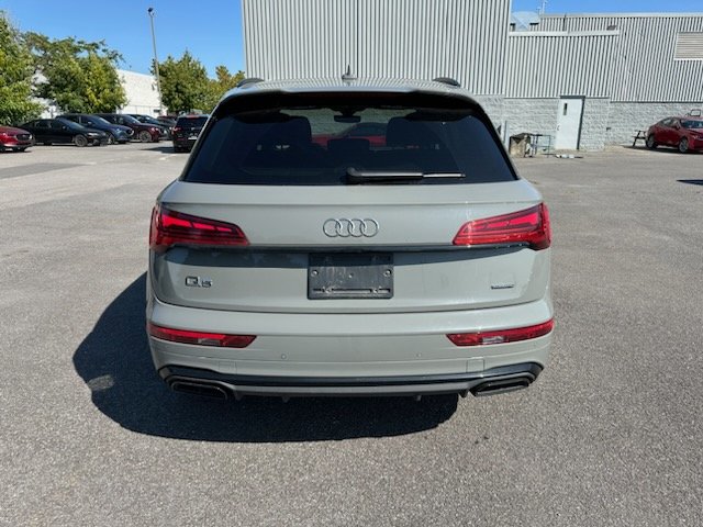 2022 Audi Q5 Progressiv Quattro  S-Line-1