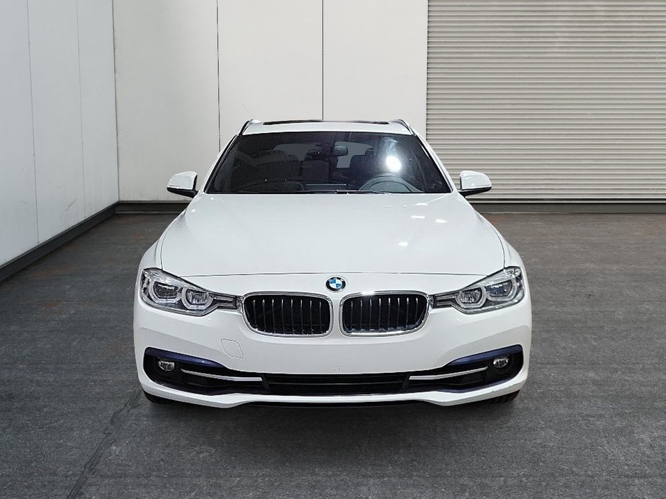BMW 3 Series 330i xDrive 2019-1