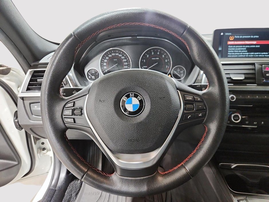 BMW 3 Series 330i xDrive 2019-11