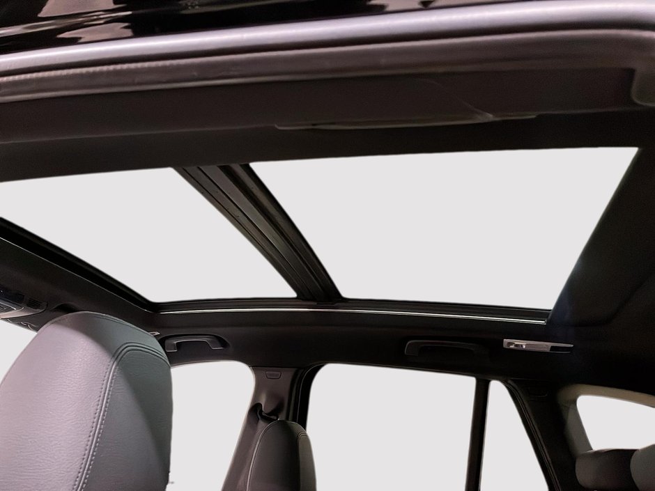 2019 BMW X1 xDrive28i-16