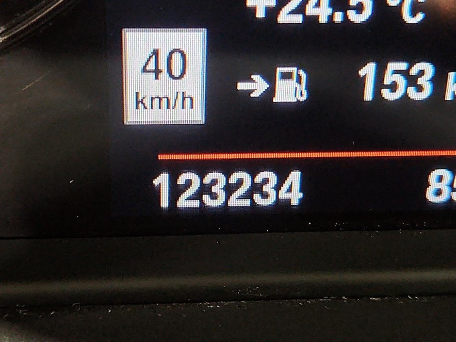 2019 BMW X2 XDrive28i-12