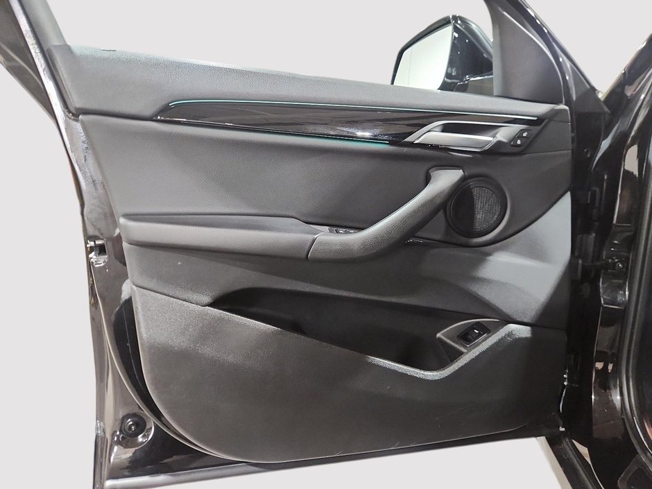 2019 BMW X2 XDrive28i-10