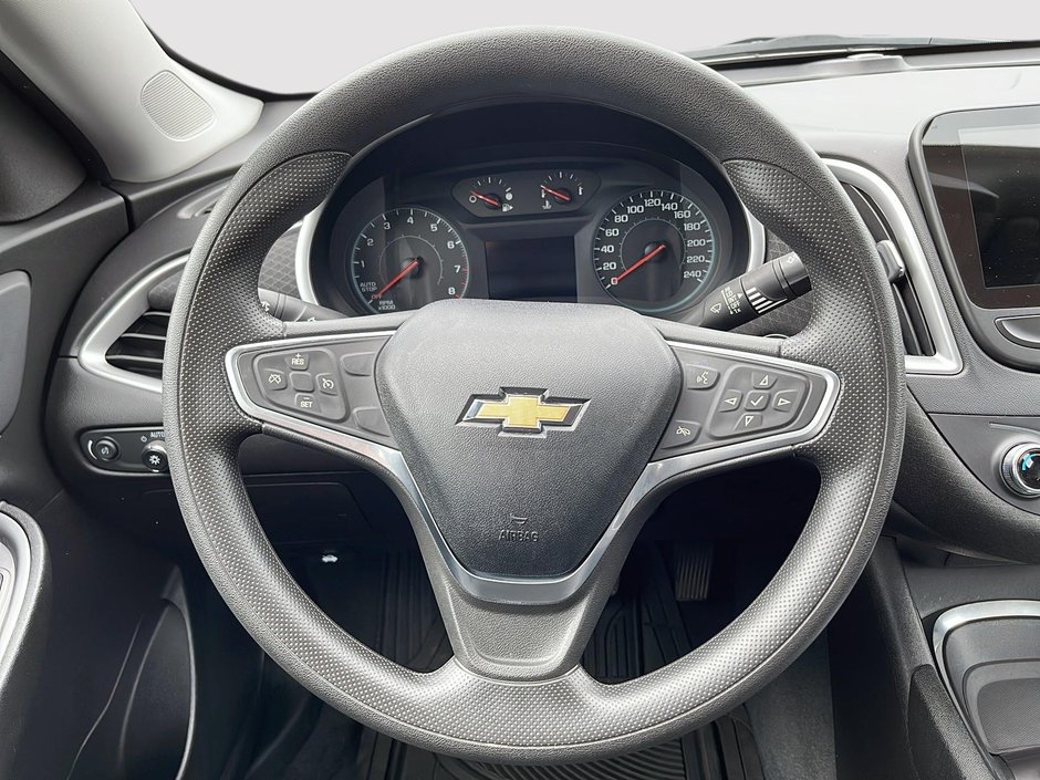 Chevrolet Malibu LT 2022-11
