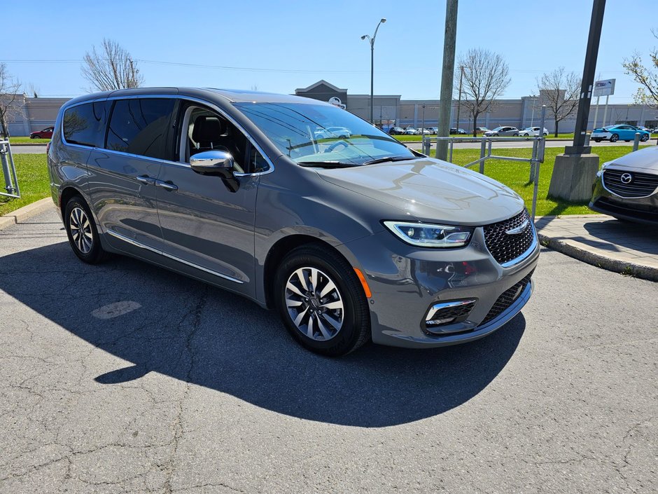 Chrysler Pacifica Hybrid Limited Hybrid Branchable 2023-6