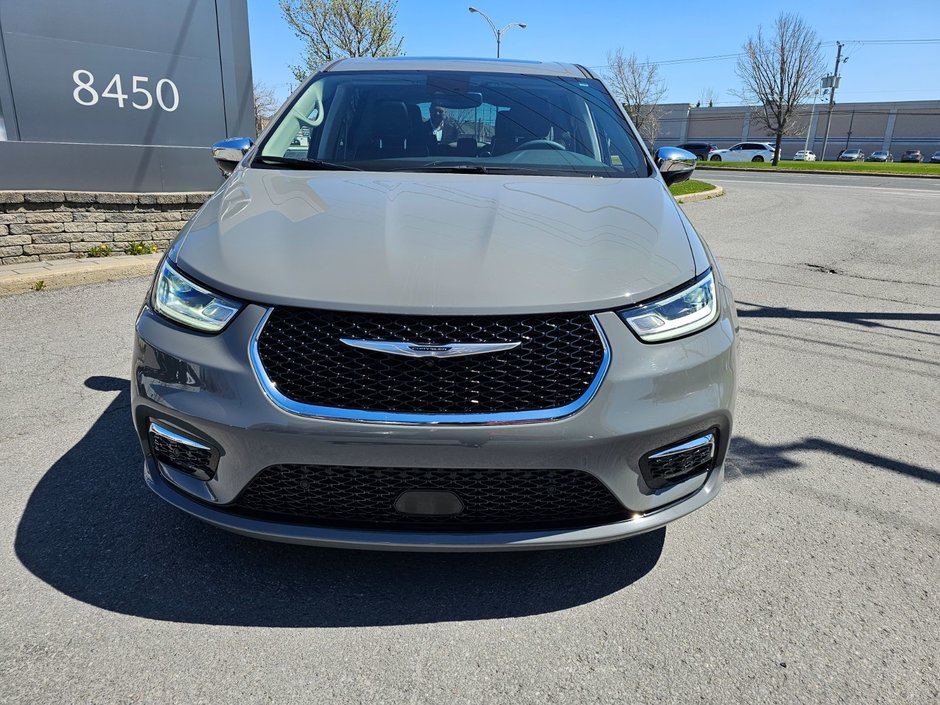 Chrysler Pacifica Hybrid Limited Hybrid Branchable 2023-7