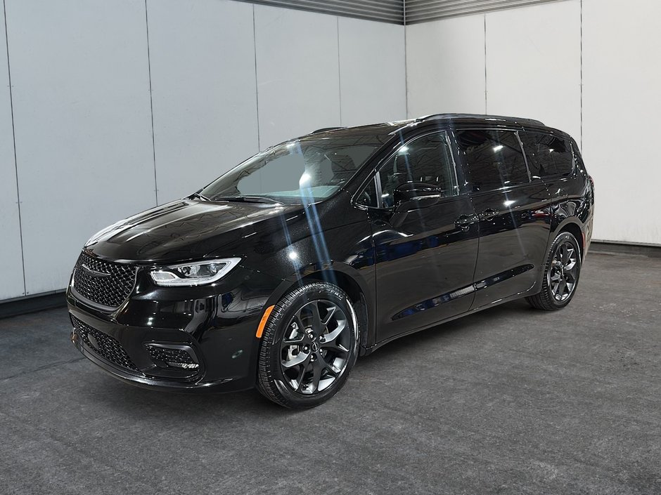 2024 Chrysler Pacifica Touring-L Apparence S-0