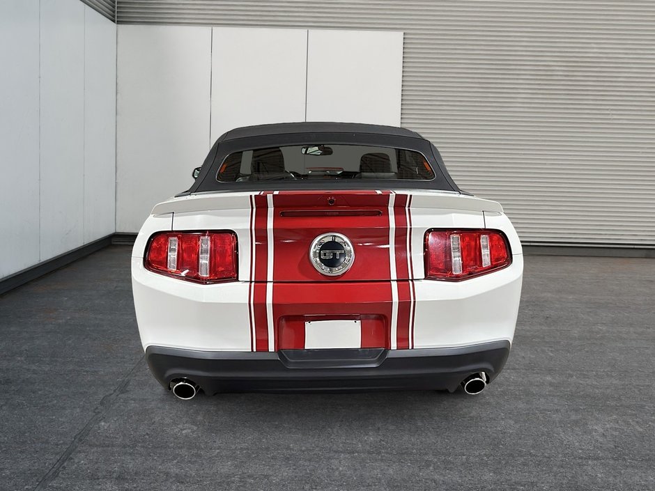 Ford Mustang GT CONVERTIBLE 2010-5