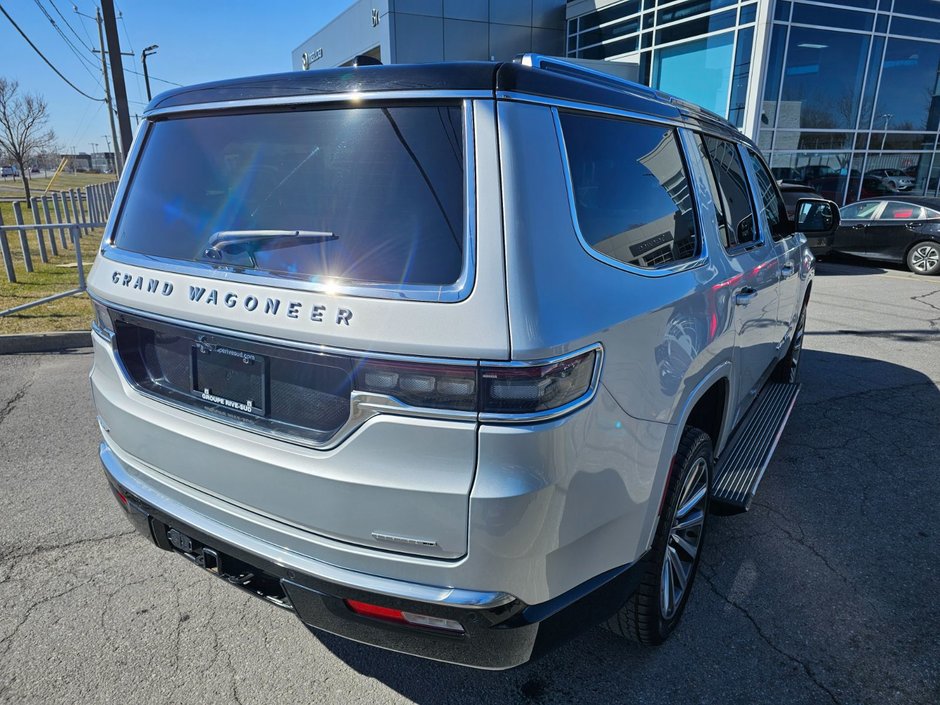 Jeep Grand Wagoneer SERIES II 2022-4