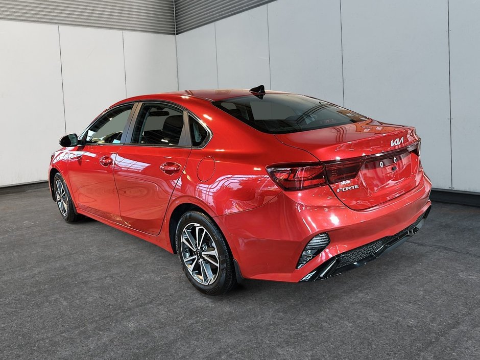 Kia Forte EX 2023-3