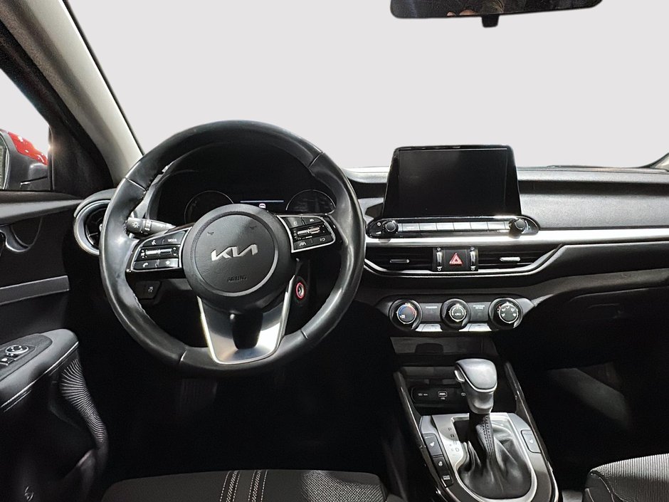 Kia Forte EX 2023-9