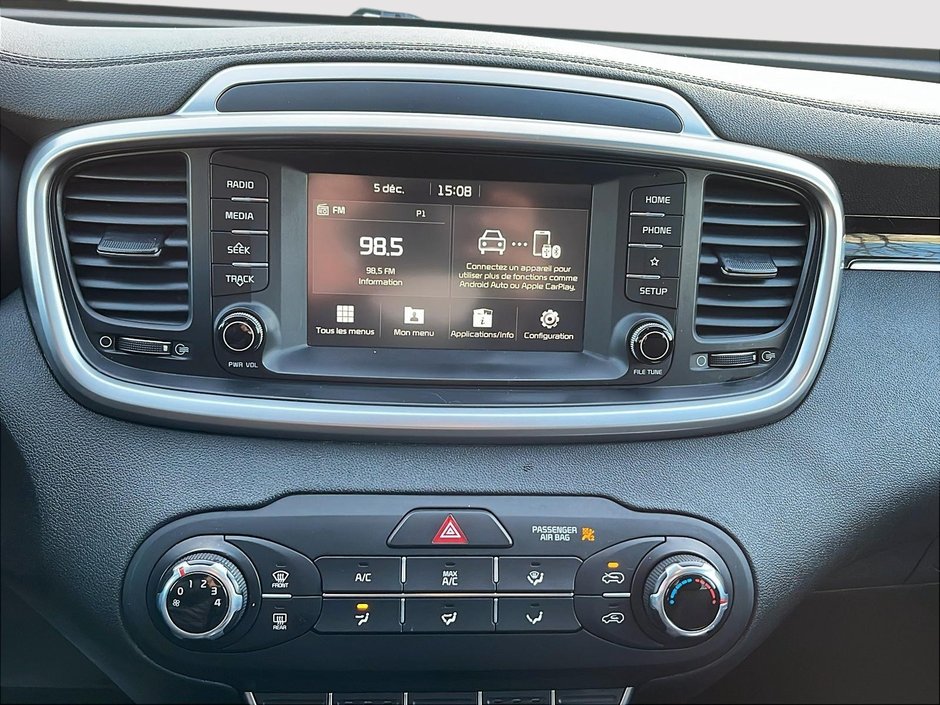 2020 Kia Sorento LX-16