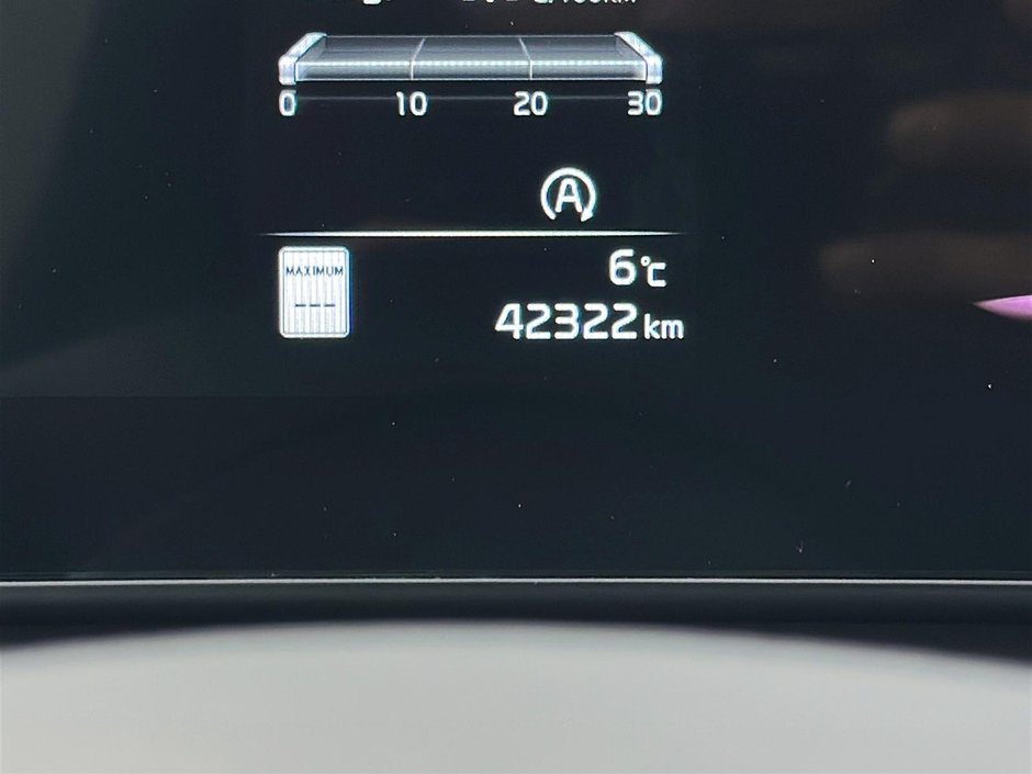 Kia Sportage EX PREMIUM 2023-12