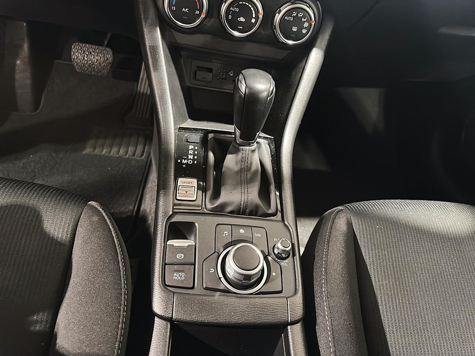 Mazda CX-3 GS 2022-14