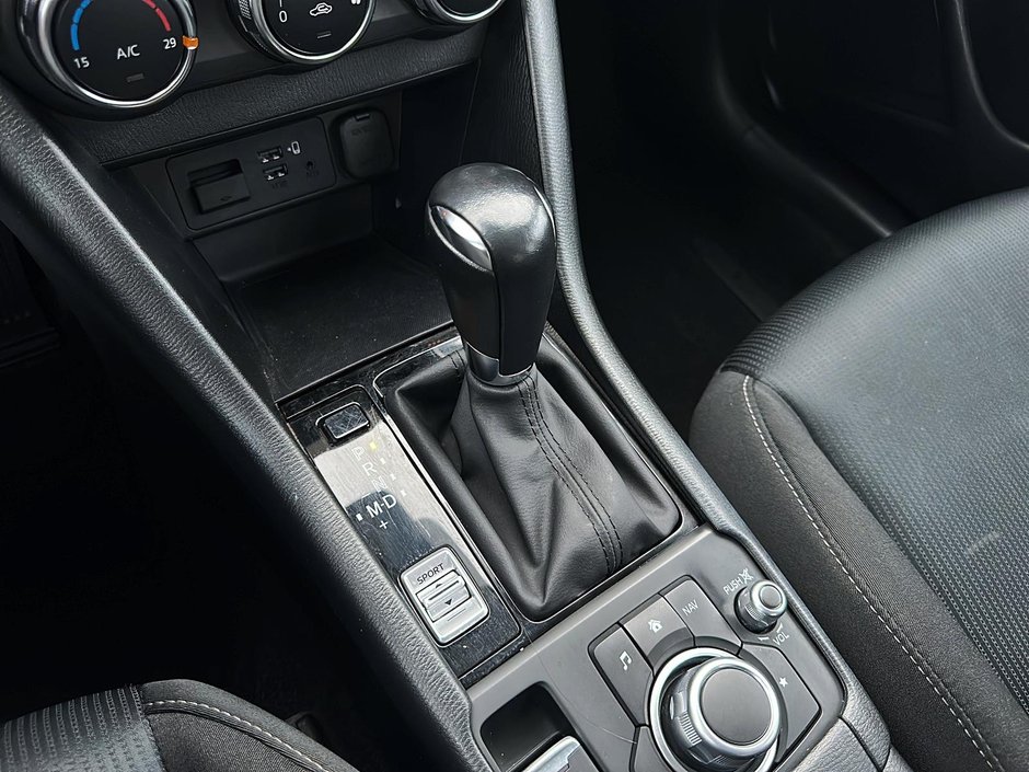 Mazda CX-3 GS 2022-14