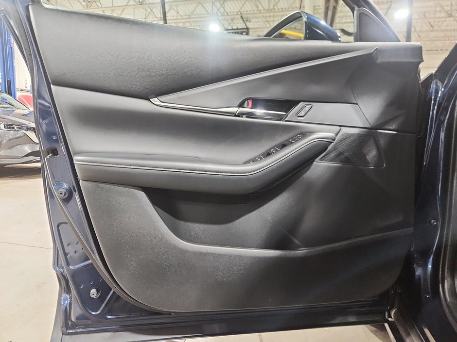 2023 Mazda CX-30 GS-10