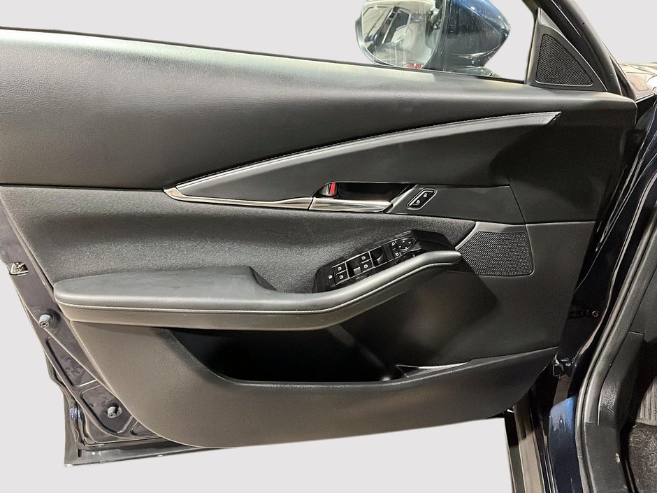 2023 Mazda CX-30 GS-10