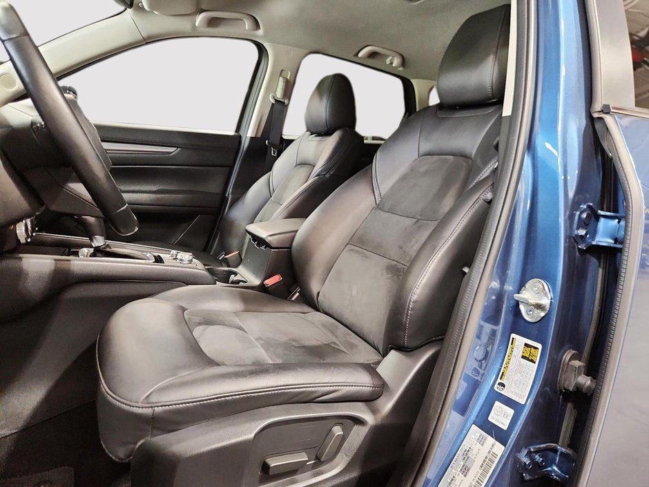 2022 Mazda CX-5 GS-8