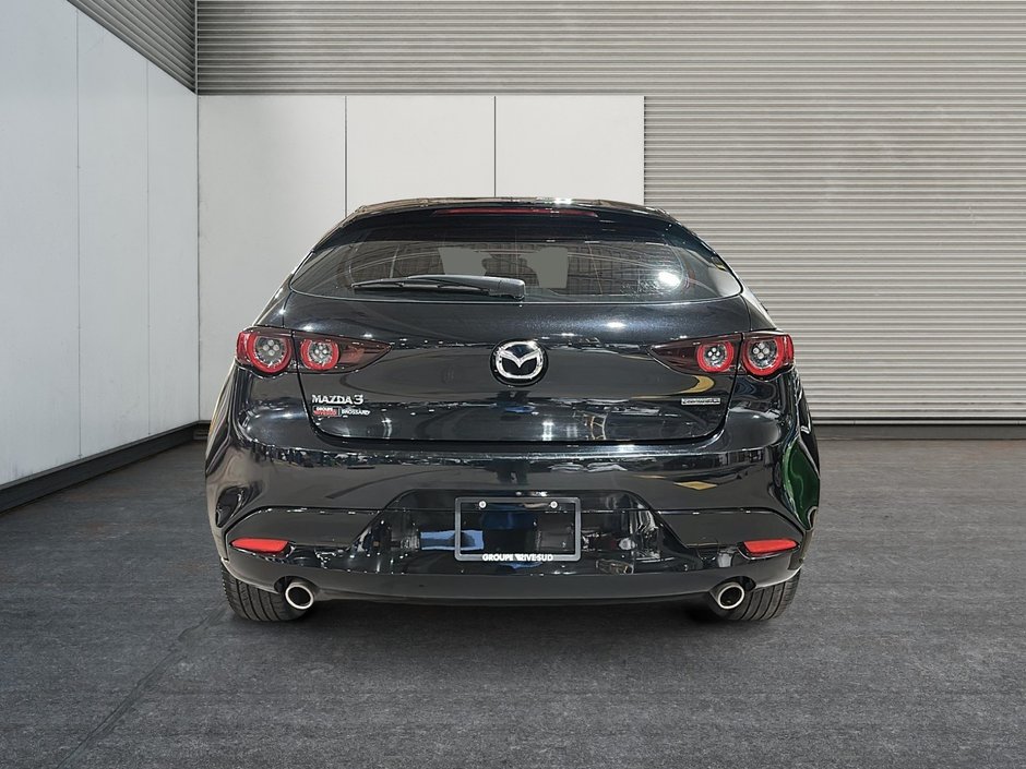 Mazda 3 Sport GX 2021-2