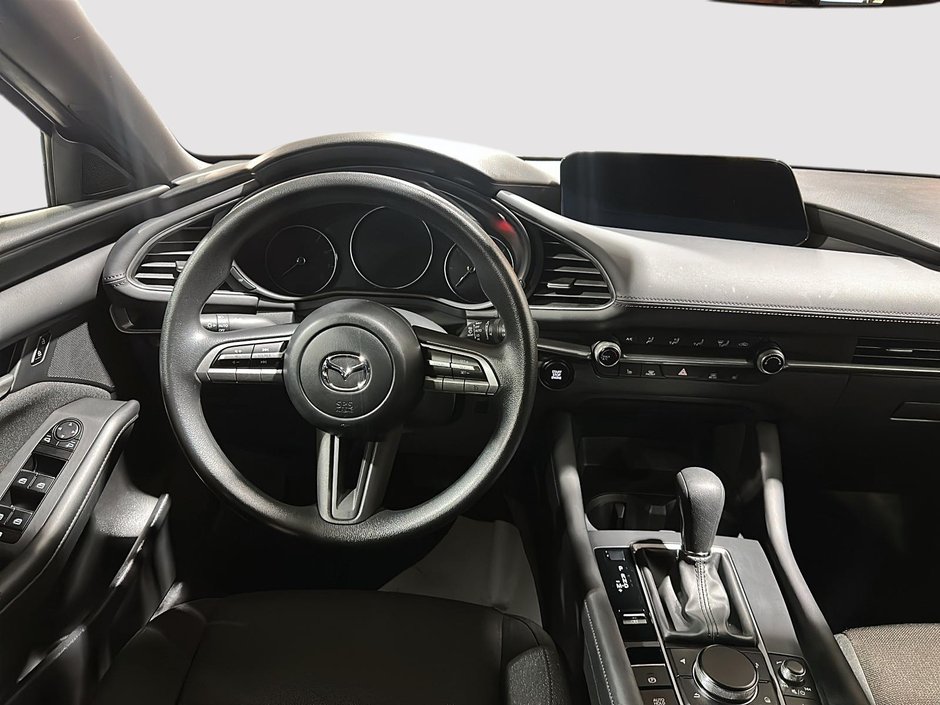 Mazda 3 Sport GX 2023-9