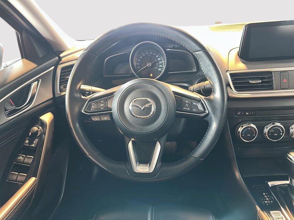2018 Mazda 3 GS-11