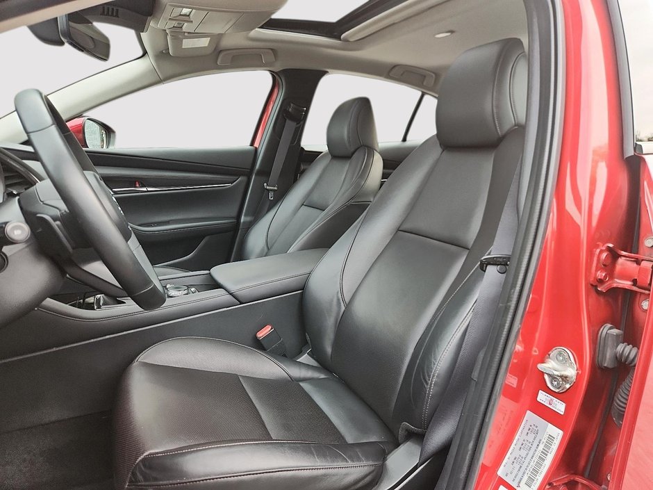 Mazda 3 GT 2021-8