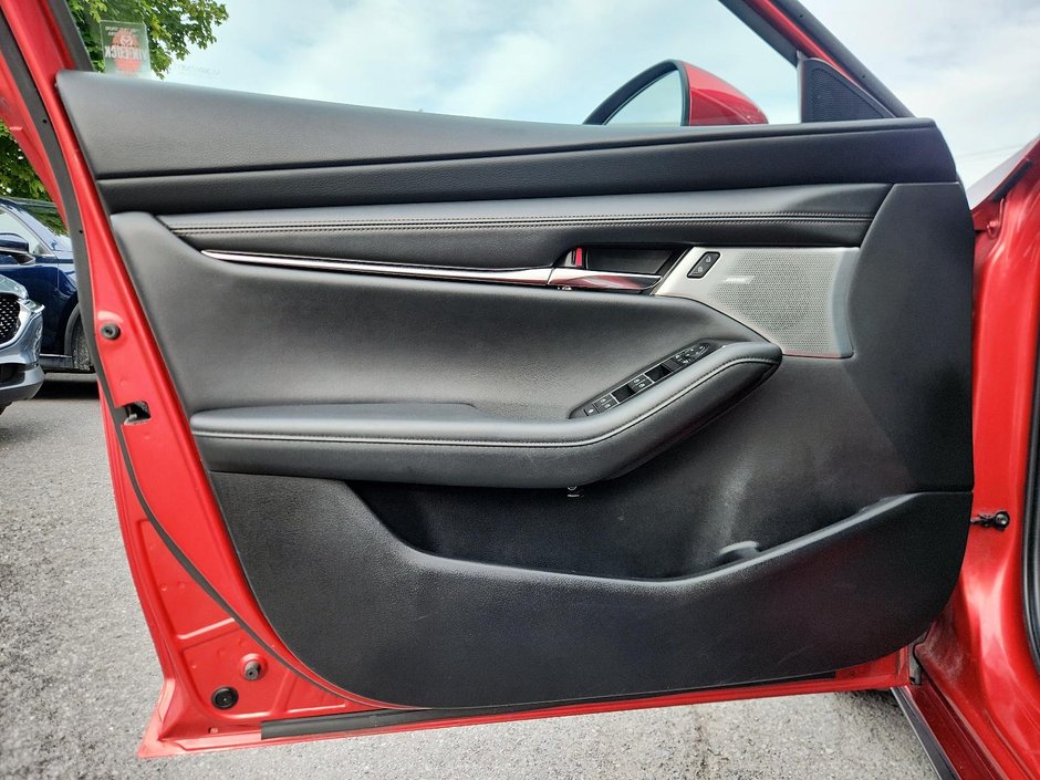 Mazda 3 GT 2021-10