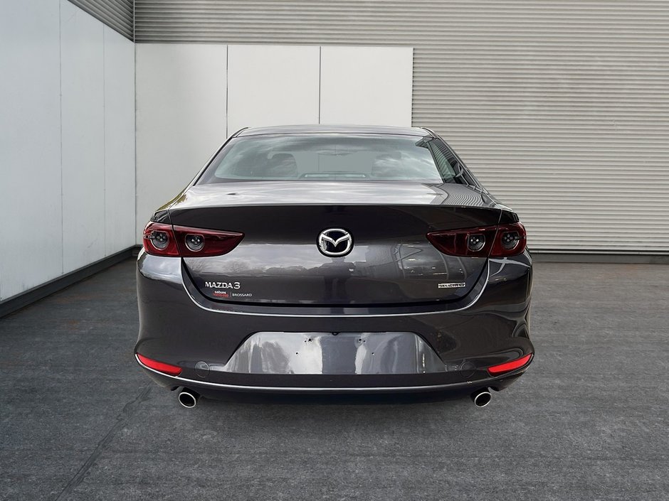 Mazda 3 GS 2021-2