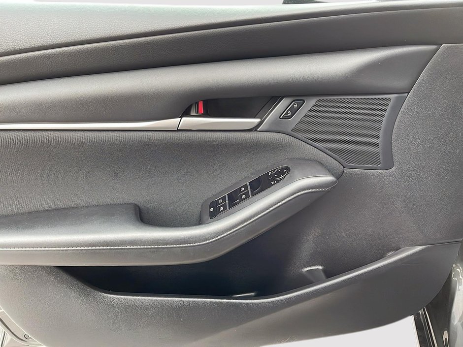 Mazda 3 GS 2021-10