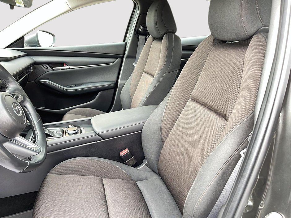 Mazda 3 GS 2021-8