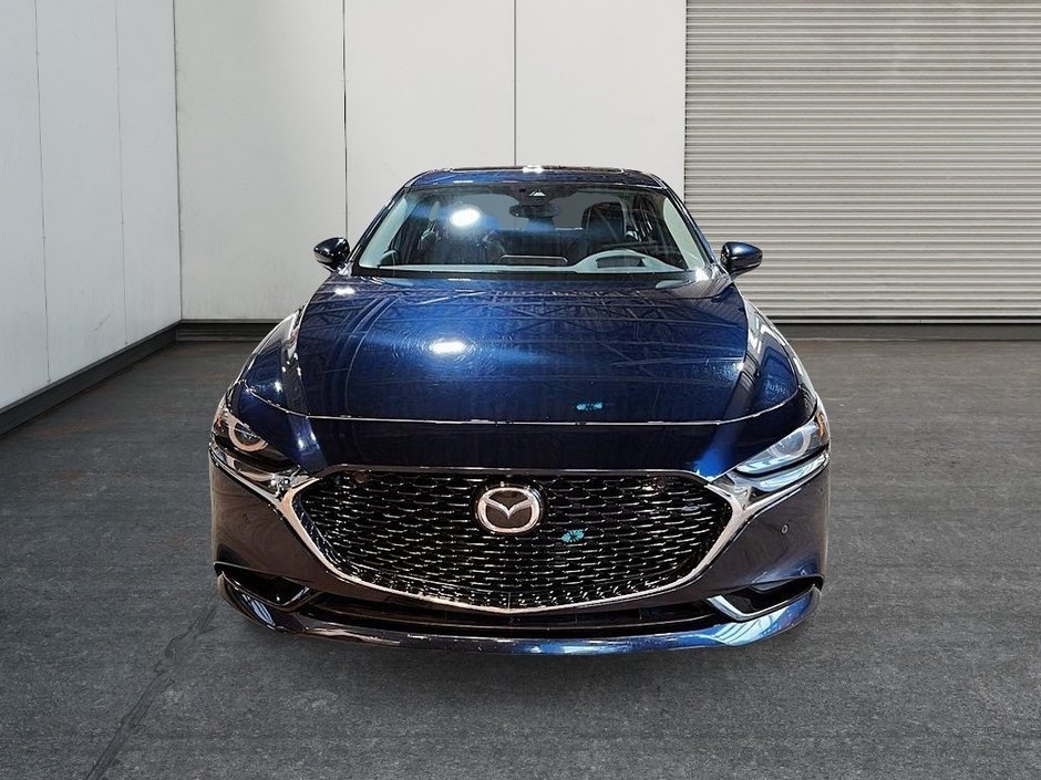 Mazda 3 GT AWD 2022-1
