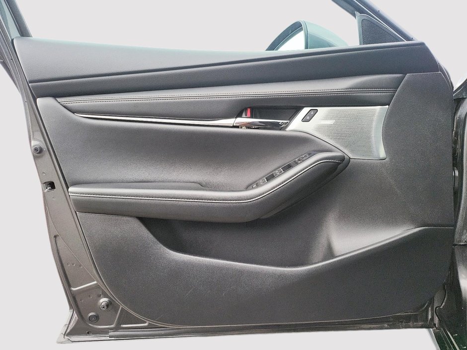 Mazda 3 GT AWD 2023-10