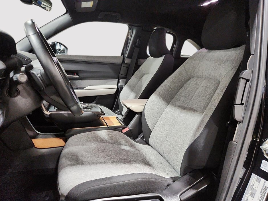 2023 Mazda MX-30 EV GS-8