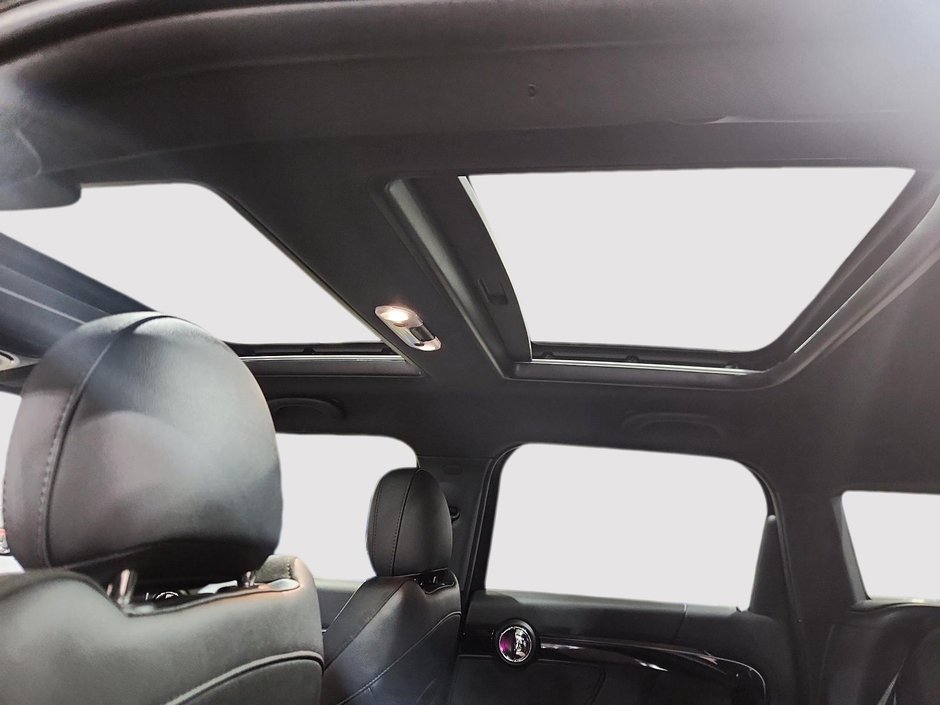 2024 MINI Countryman John Cooper Works-16