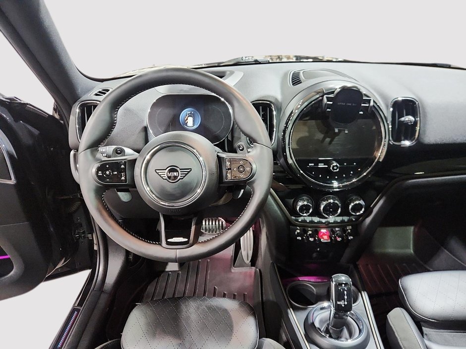2024 MINI Countryman John Cooper Works-9