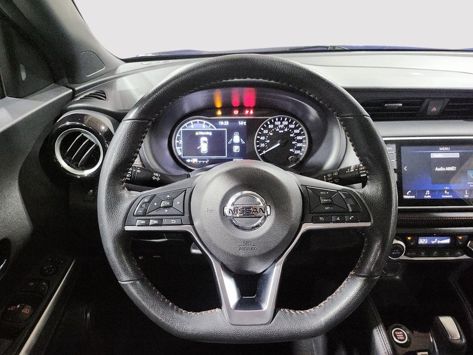 2019 Nissan Kicks SR-11