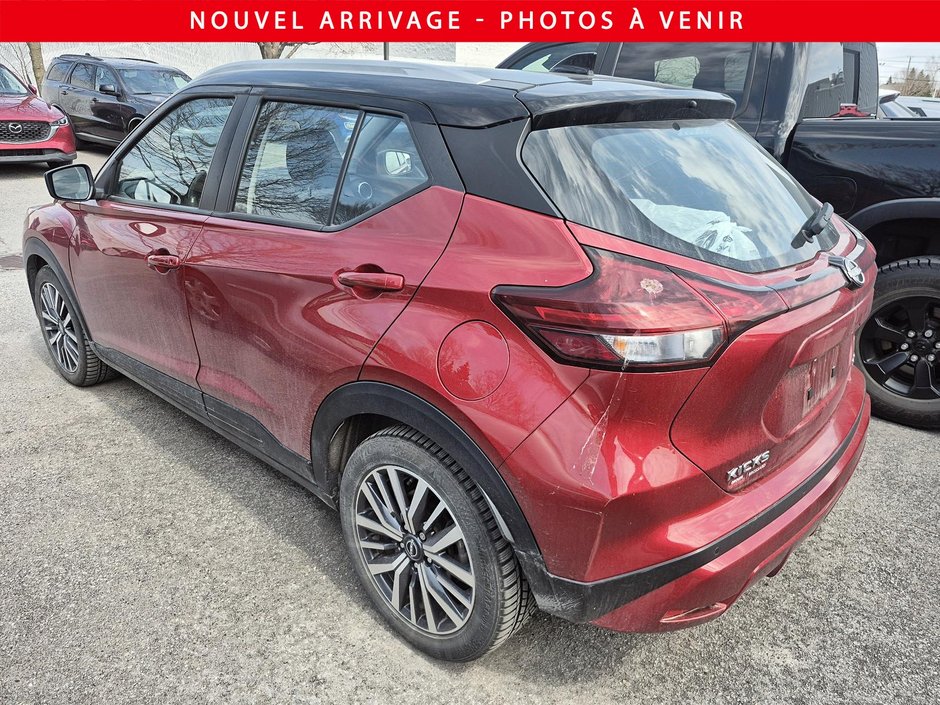Nissan Kicks SV 2023-1