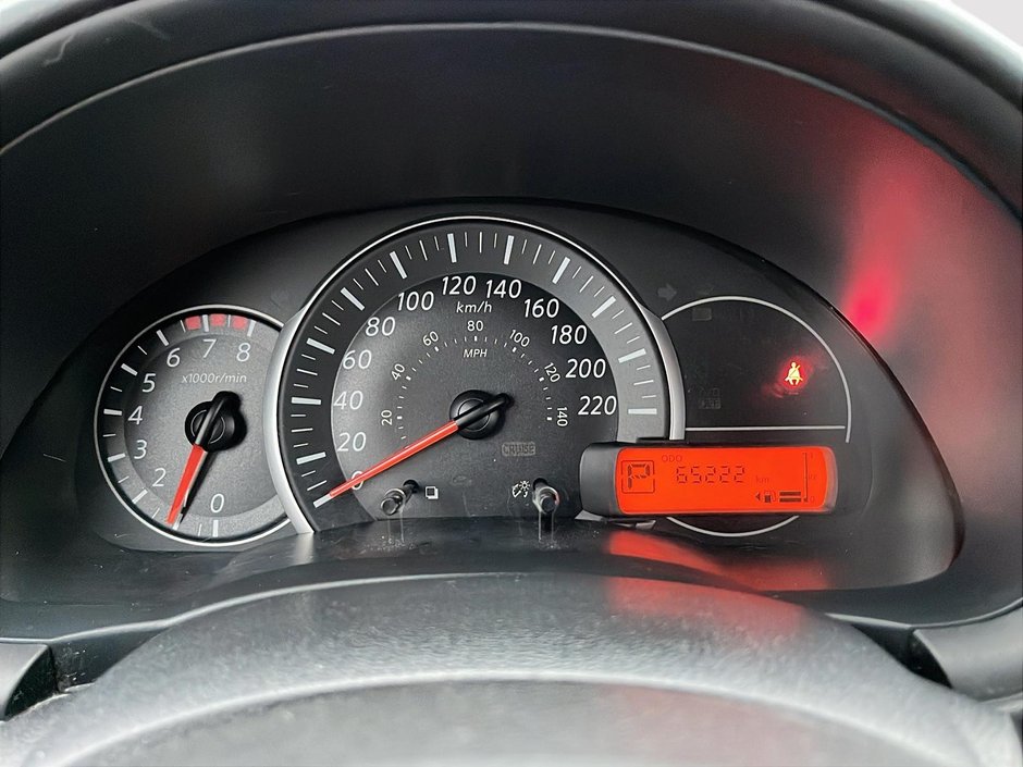 Nissan Micra SV 2019-13