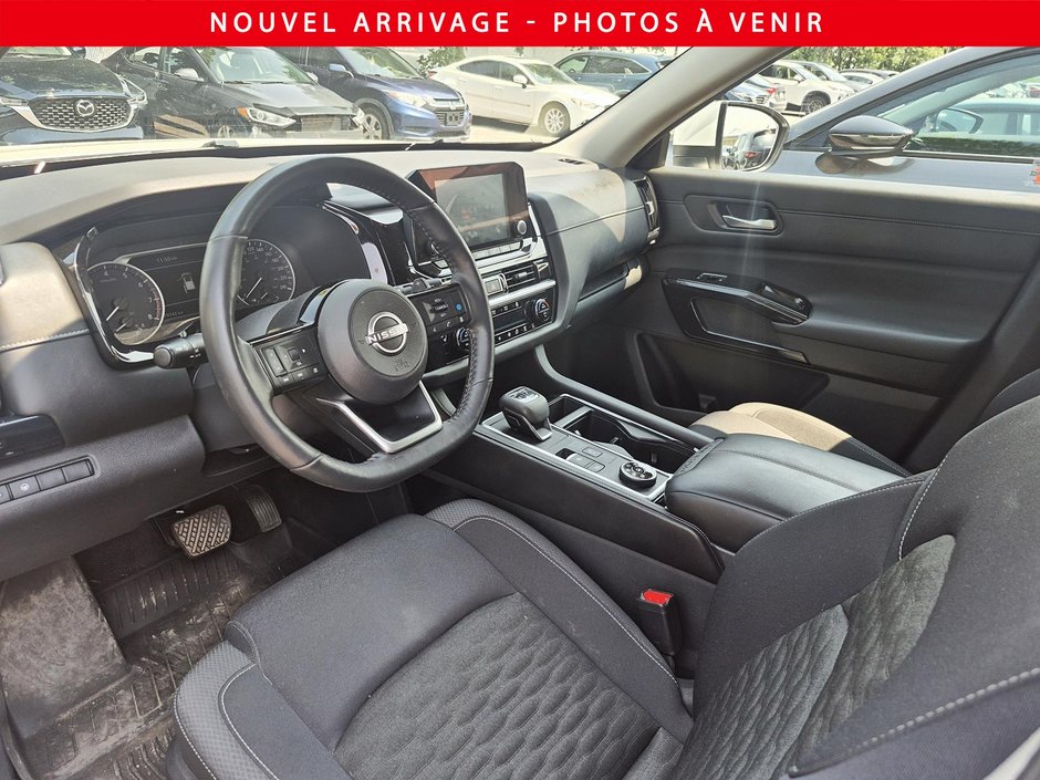 Nissan Pathfinder S 2022-1