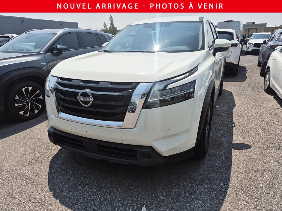Nissan Pathfinder S 2022-0