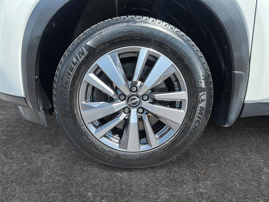 2022 Nissan Pathfinder SL AWD-5