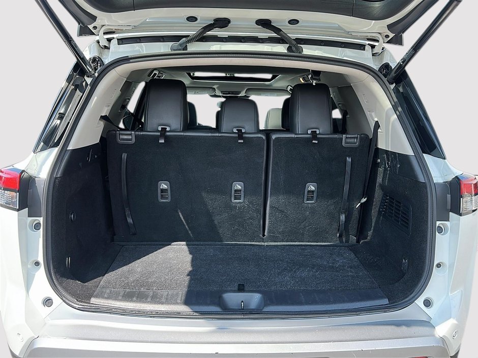 2022 Nissan Pathfinder SL AWD-18