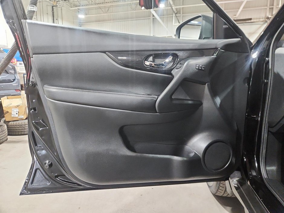 2020 Nissan Rogue SL-10