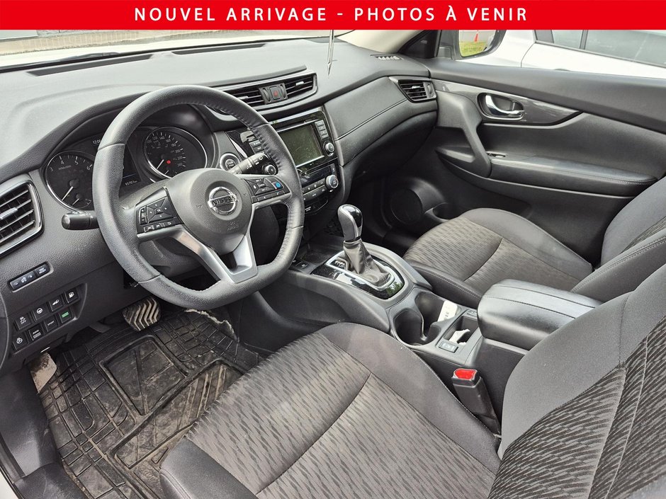 2020 Nissan Rogue SV AWD-1