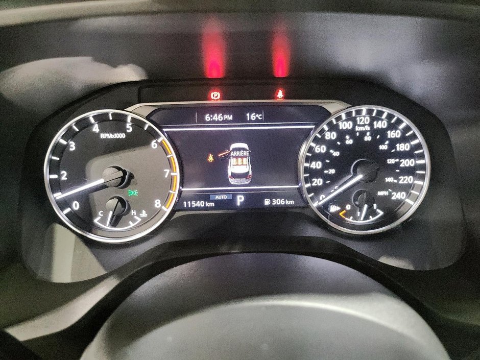2024 Nissan Rogue SV Moonroof AWD-13