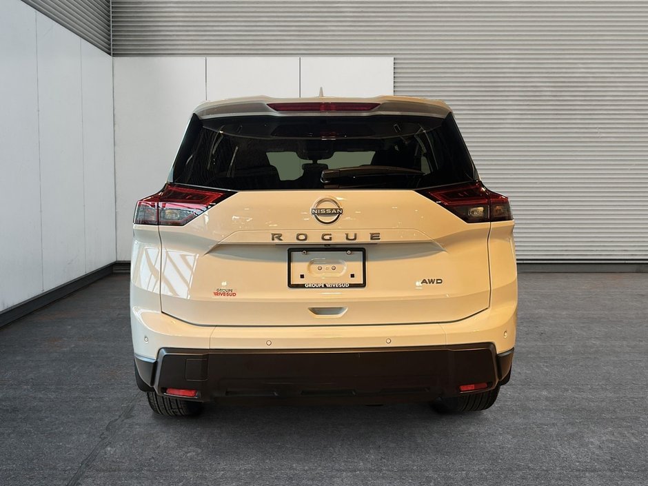 2024 Nissan Rogue S-2