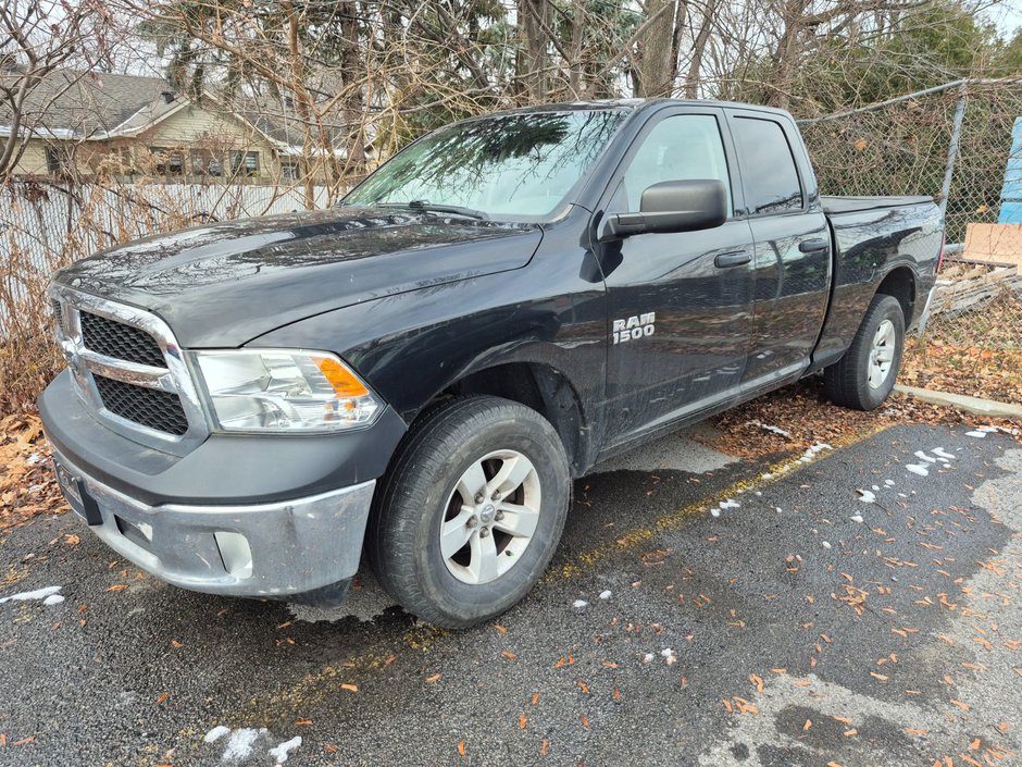 Ram 1500 ST 4X4 2017-0