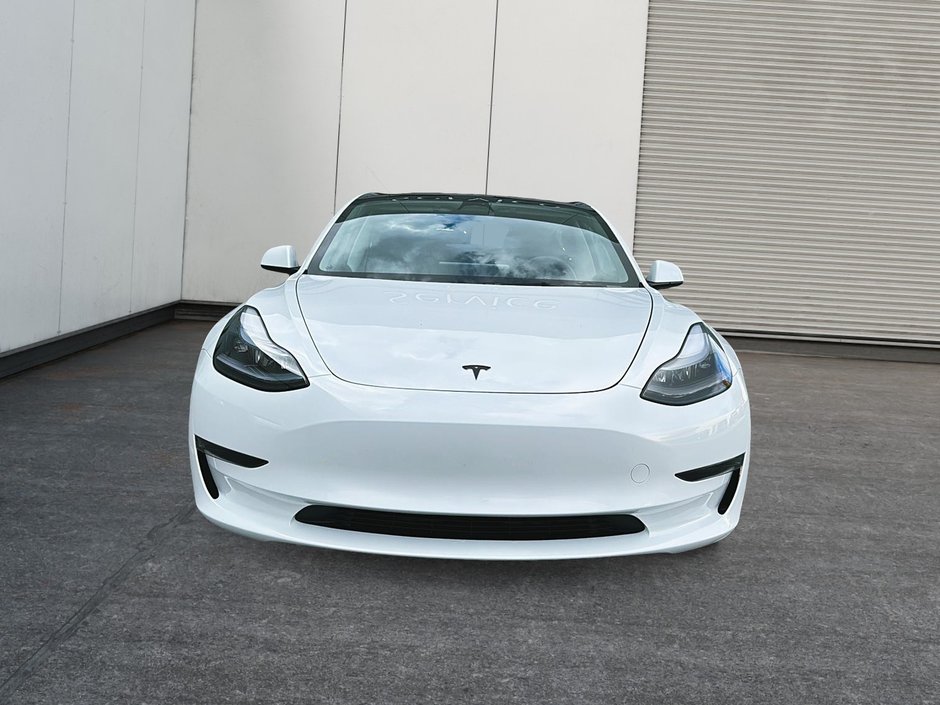 Tesla Model 3 BASE 2023-1